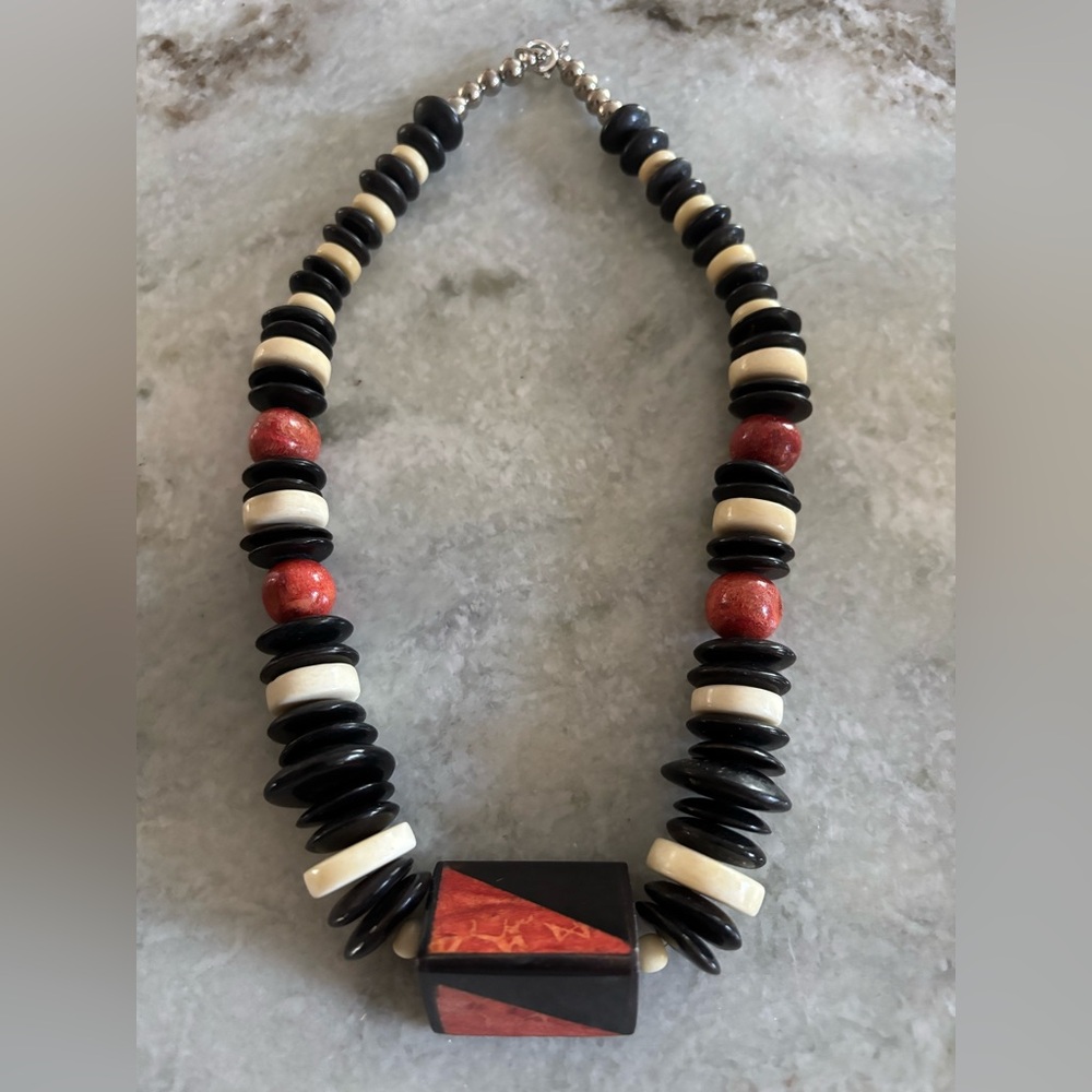 Vintage Button Beaded Necklace